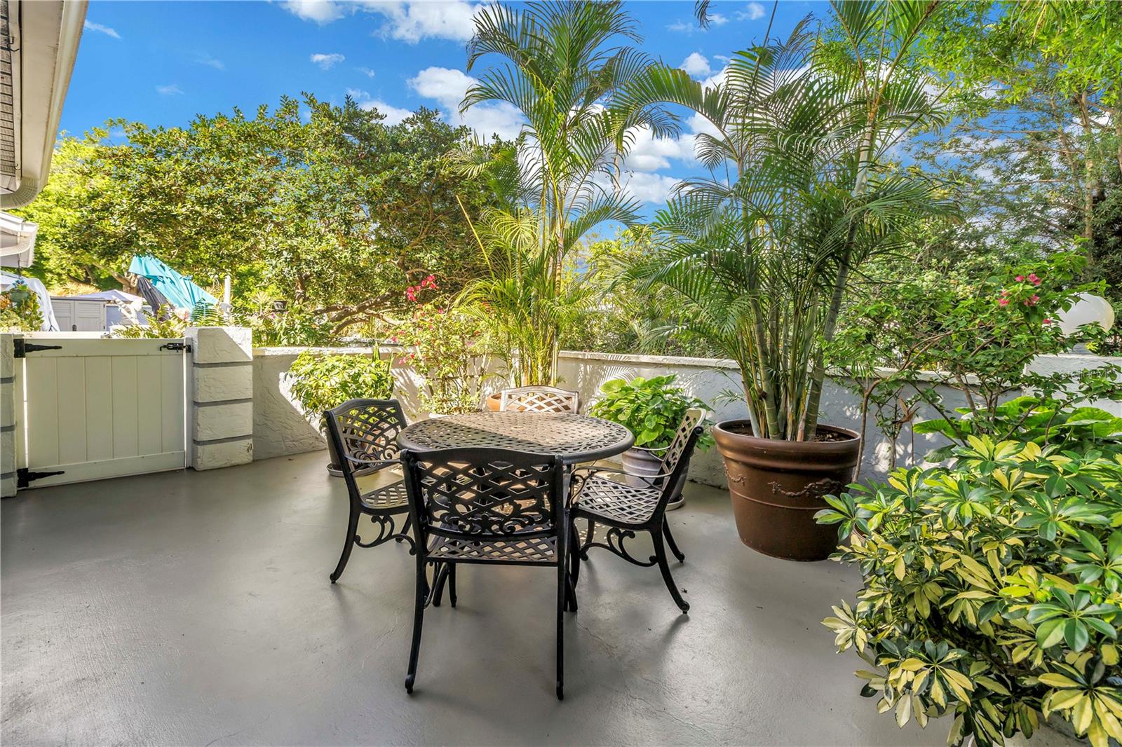 Image 7 of 30 For 5861 Calais Boulevard N 1