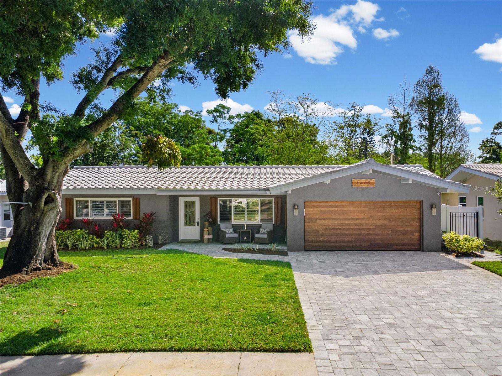 Details for 1405 Embassy Drive, CLEARWATER, FL 33764