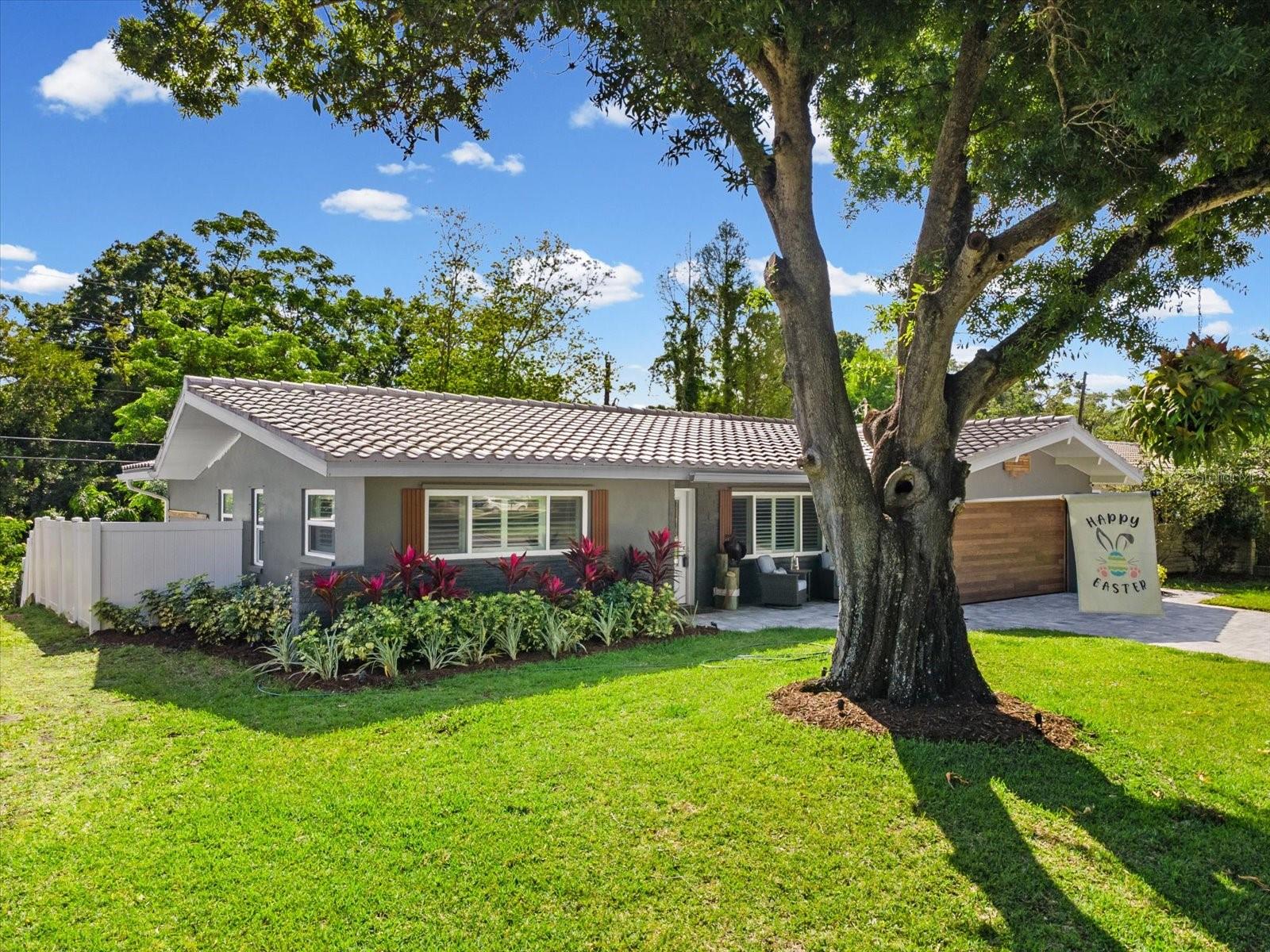 Image 35 of 37 For 1405 Embassy Drive