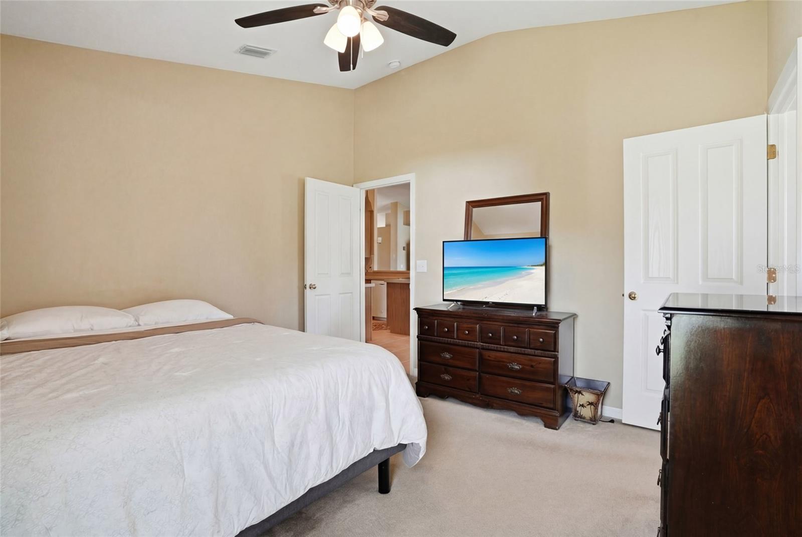 Image 27 of 56 For 3345 Brenford Pl