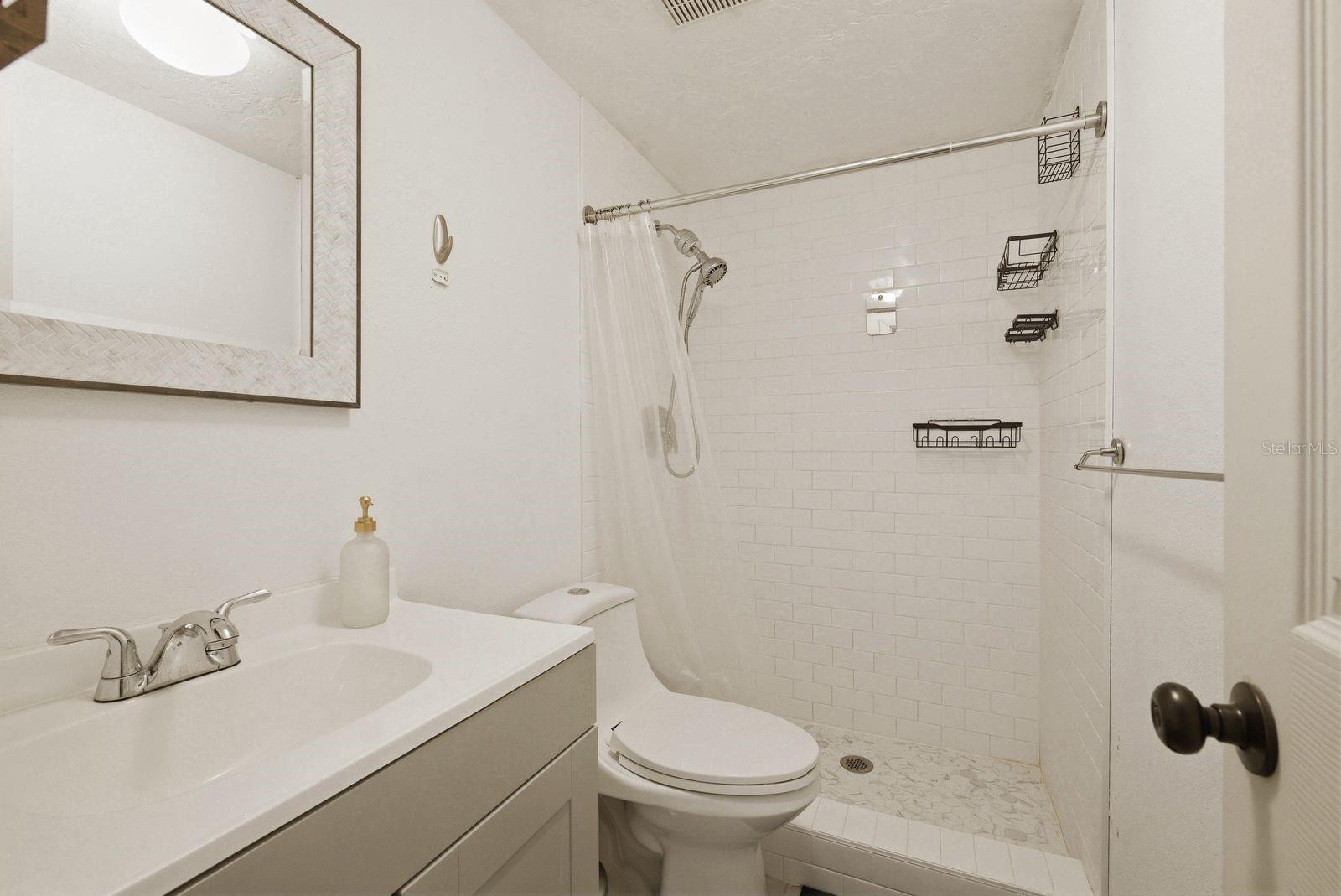 Image 16 of 29 For 4276 Rudder Way