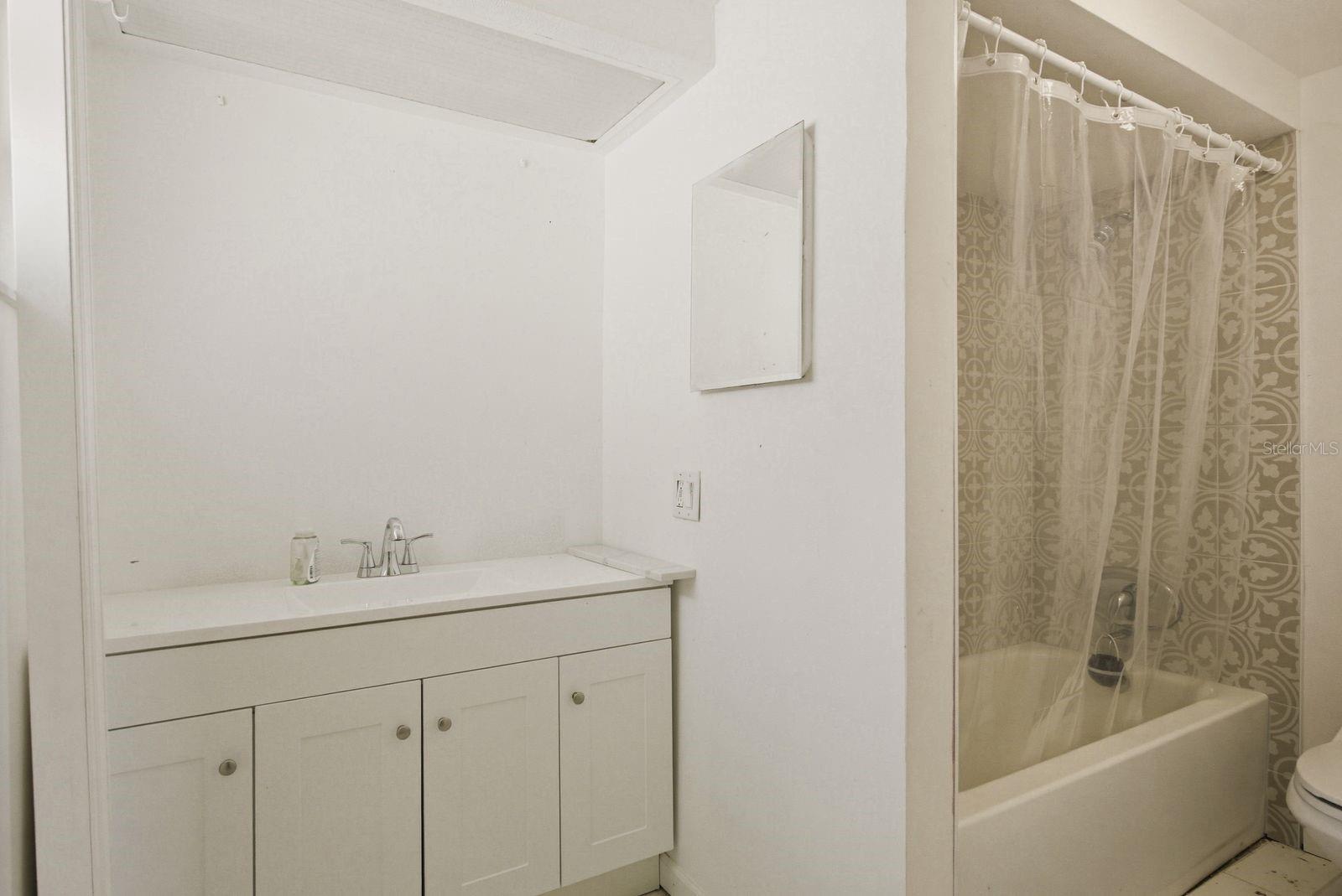 Image 18 of 29 For 4276 Rudder Way