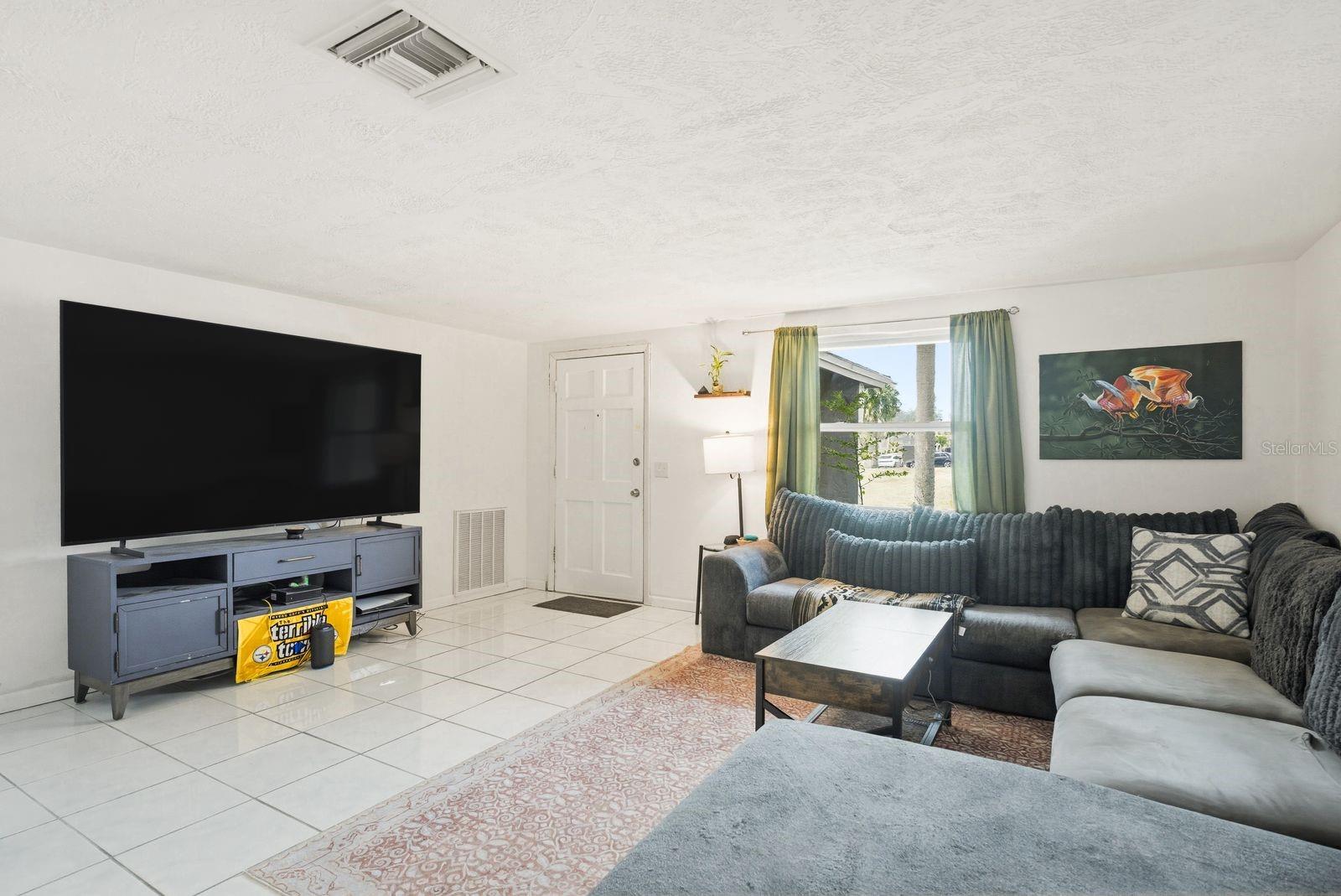 Image 2 of 29 For 4276 Rudder Way