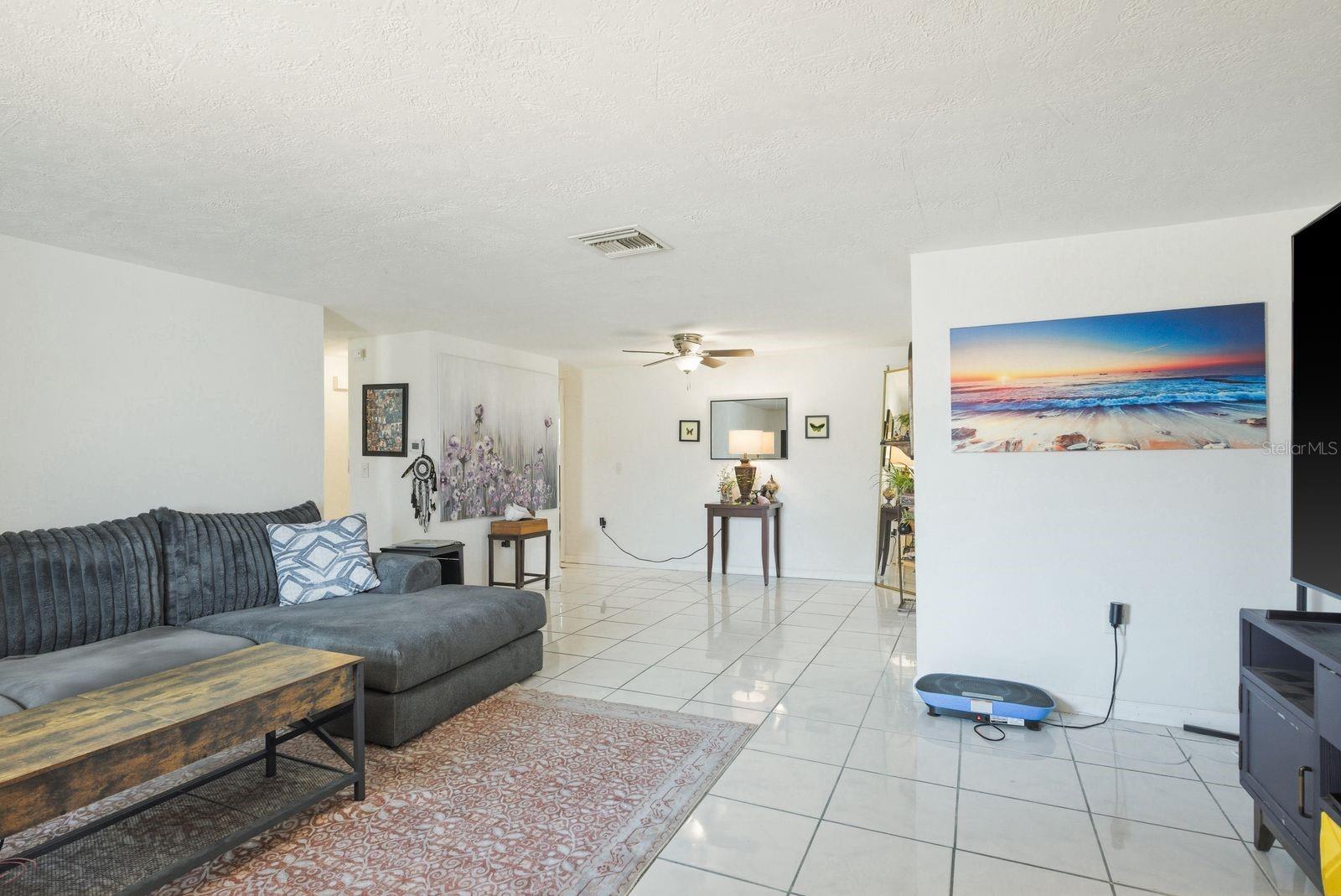 Image 4 of 29 For 4276 Rudder Way