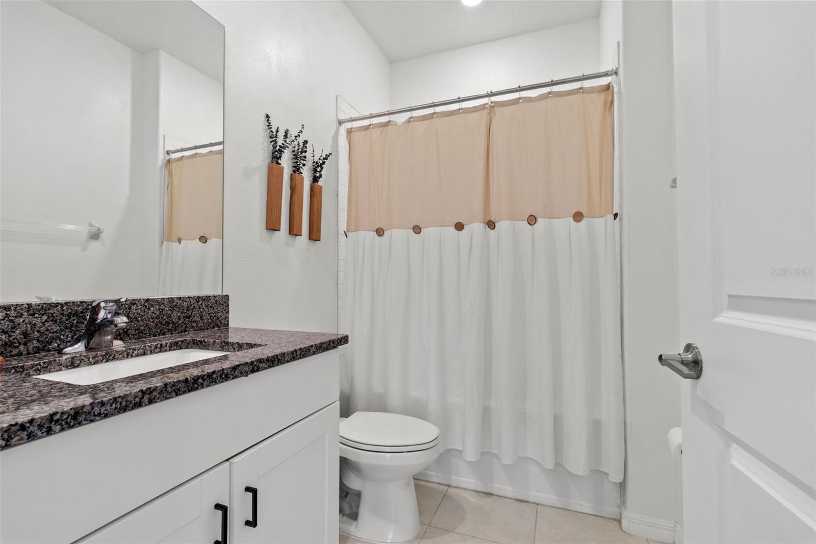 Image 15 of 32 For 4720 Tuscan Loon Drive