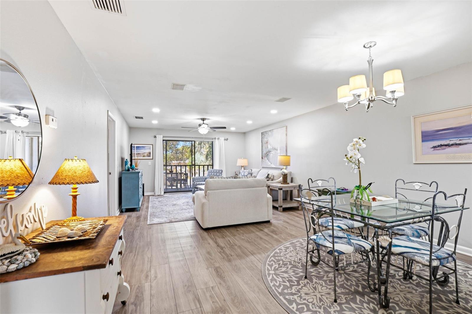 Image 12 of 56 For 101 Lake Avenue Ne 215