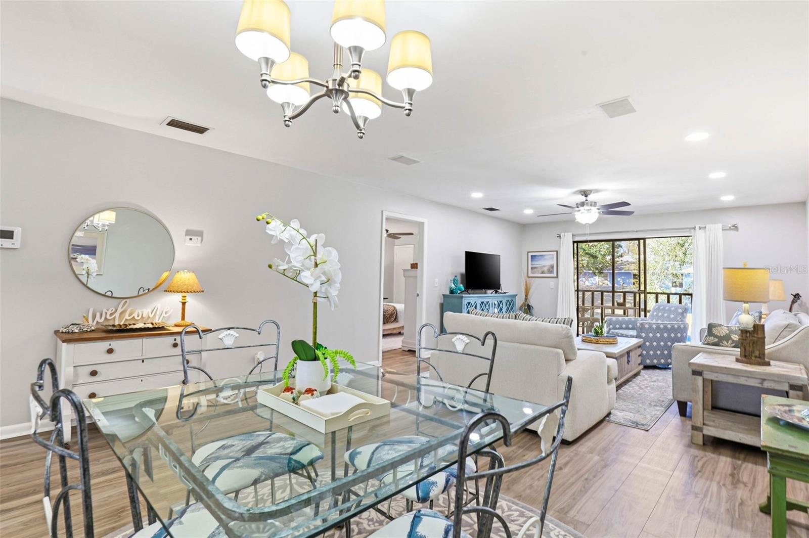 Image 25 of 56 For 101 Lake Avenue Ne 215