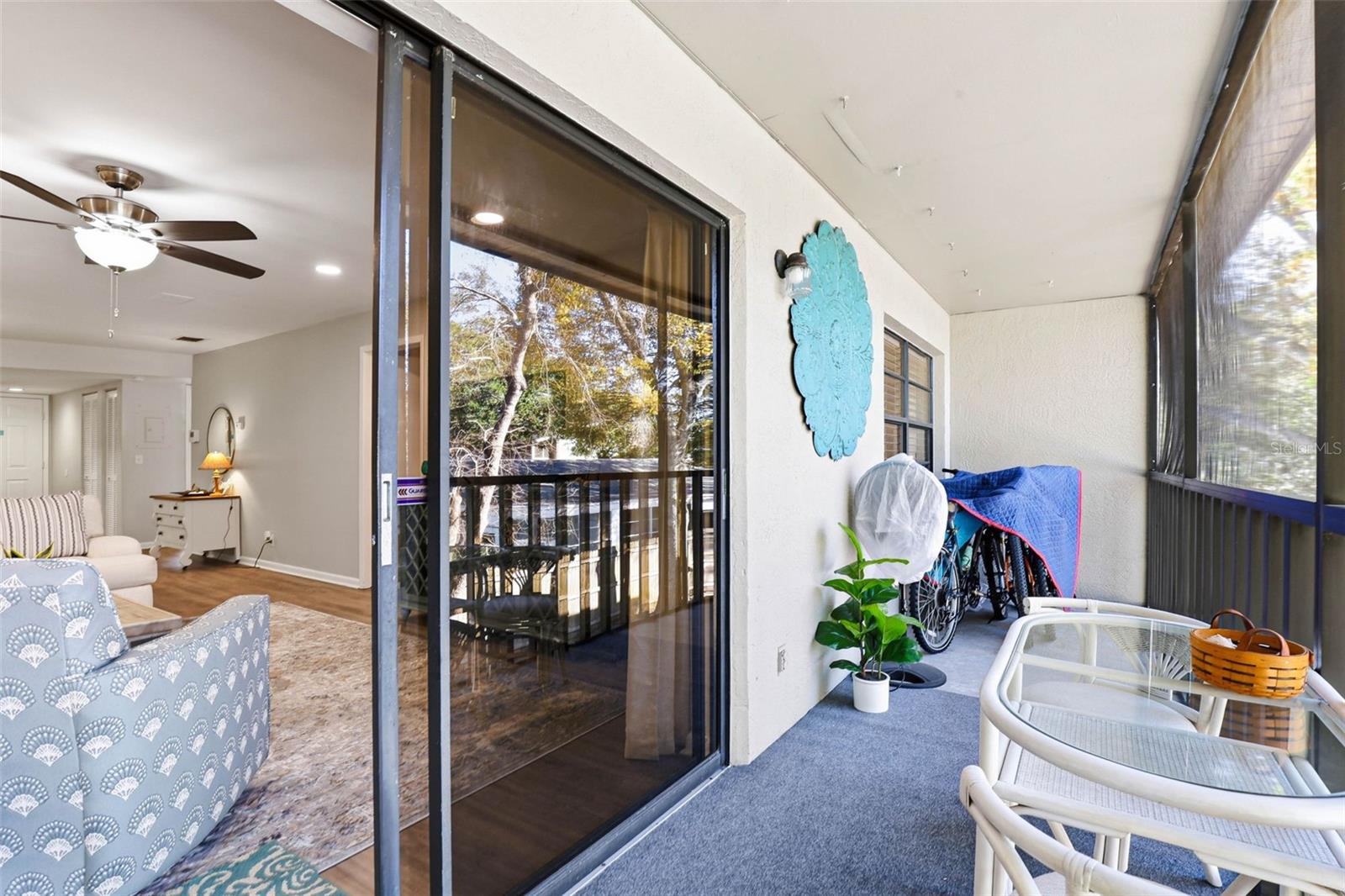 Image 32 of 56 For 101 Lake Avenue Ne 215