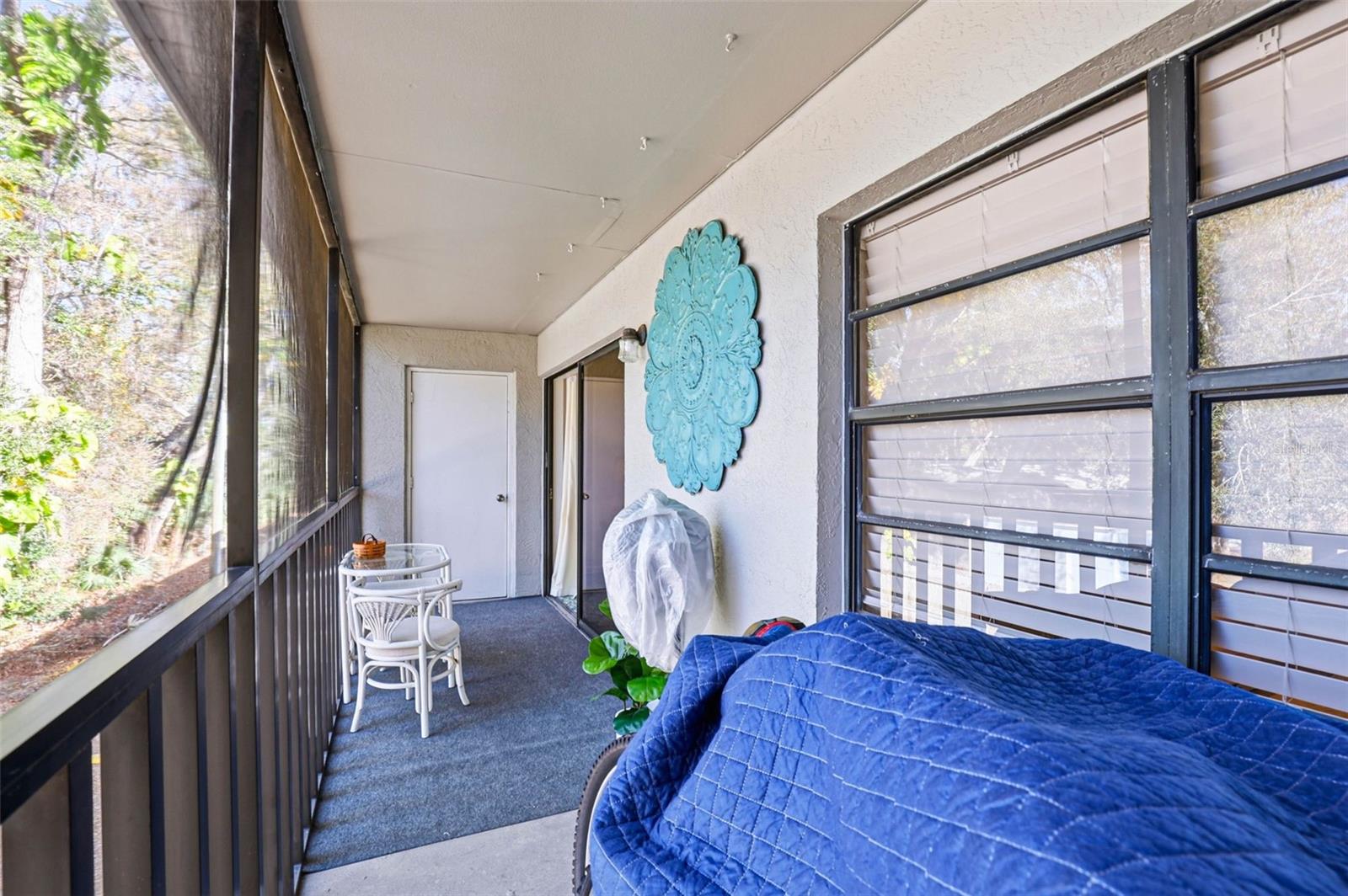 Image 33 of 56 For 101 Lake Avenue Ne 215