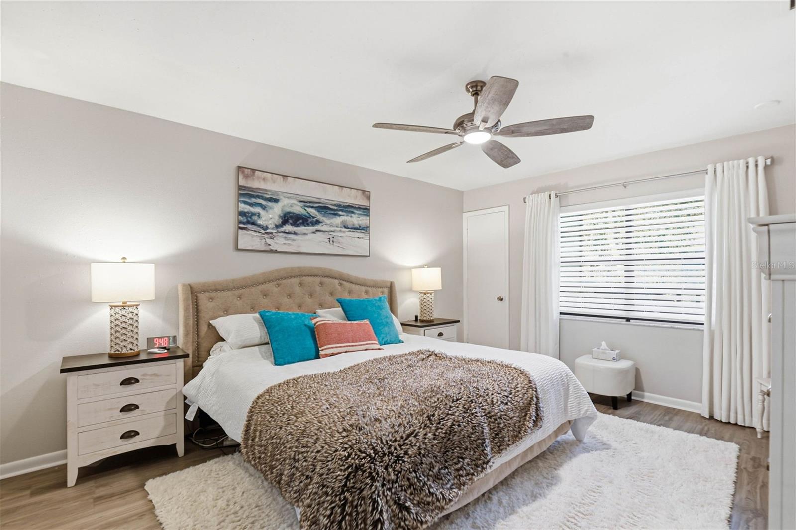 Image 38 of 56 For 101 Lake Avenue Ne 215