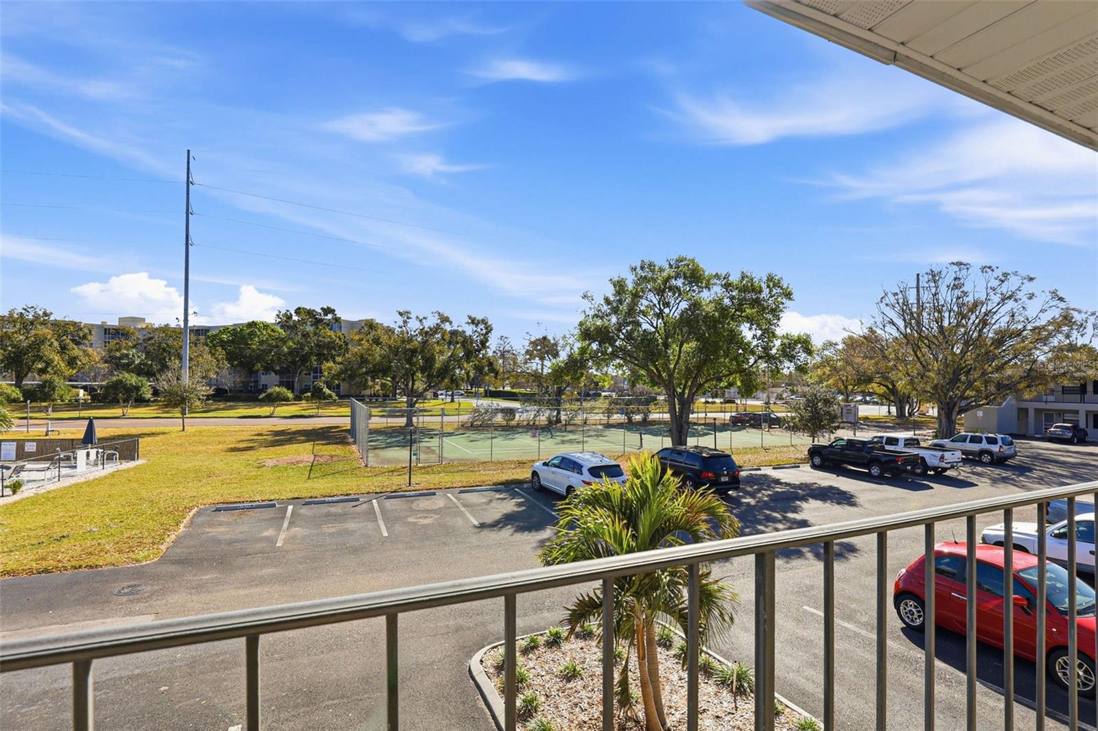 Image 45 of 56 For 101 Lake Avenue Ne 215