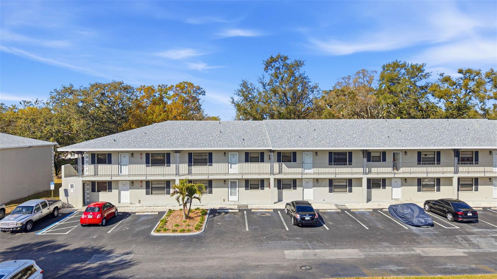 Image 46 of 56 For 101 Lake Avenue Ne 215