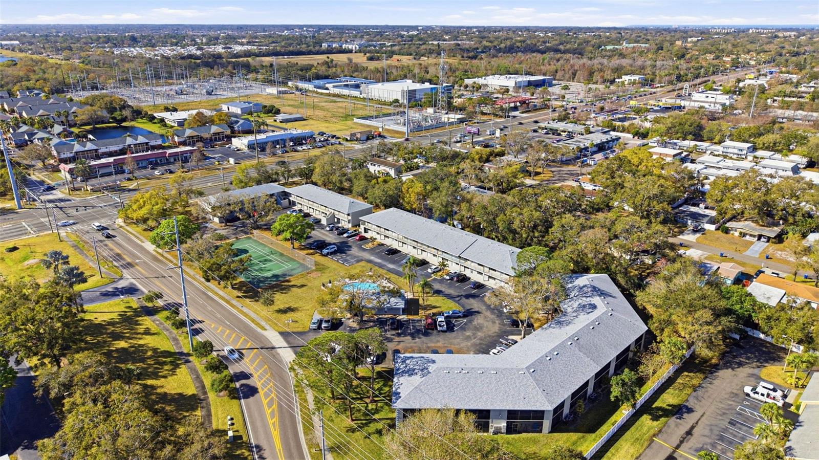 Image 50 of 56 For 101 Lake Avenue Ne 215