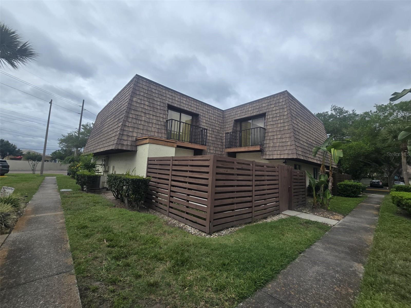 Listing Details for 15446 Pond Woods Drive 15446, TAMPA, FL 33618