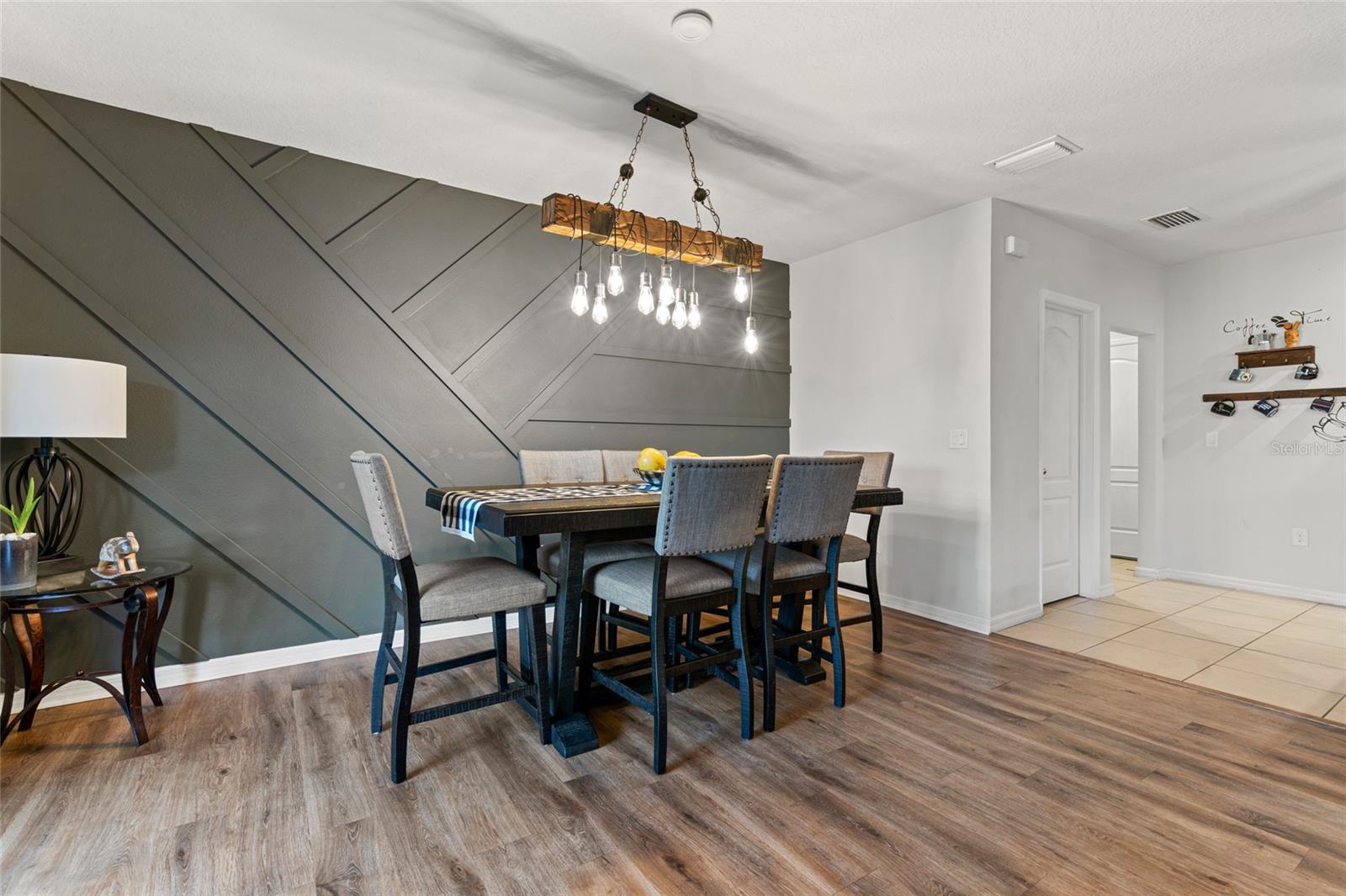 Image 11 of 51 For 10480 Hawks Landing Drive