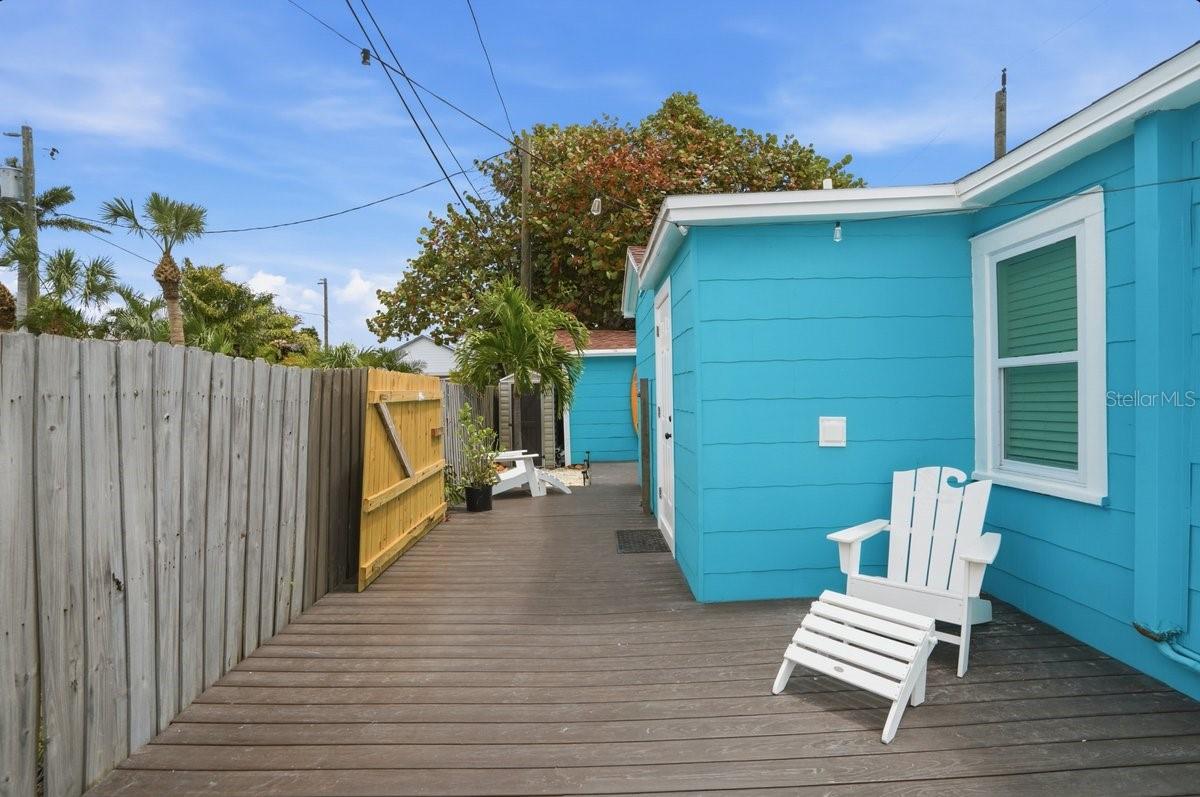 Image 18 of 32 For 118 92nd Avenue