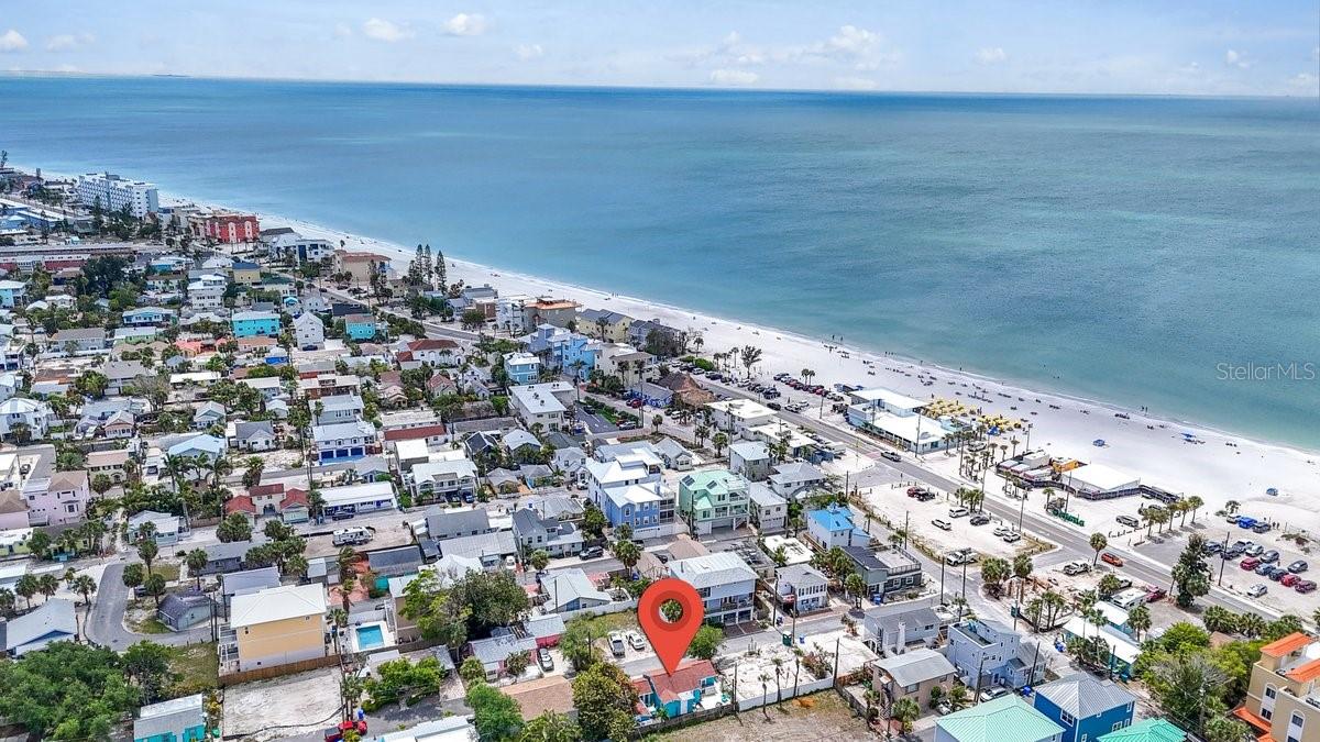 Image 20 of 32 For 118 92nd Avenue