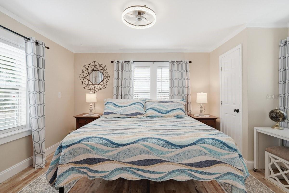 Image 25 of 32 For 118 92nd Avenue