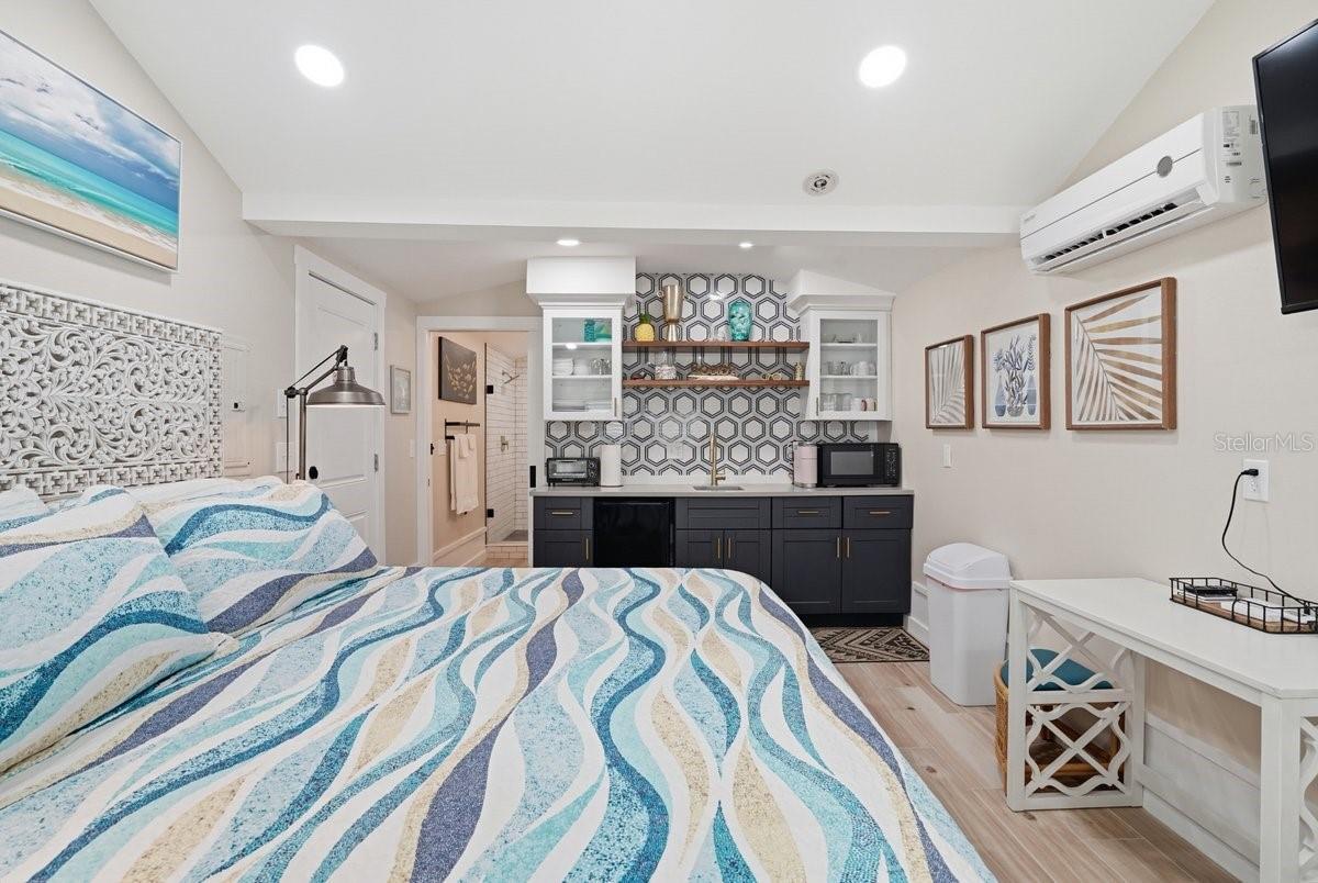 Image 26 of 32 For 118 92nd Avenue