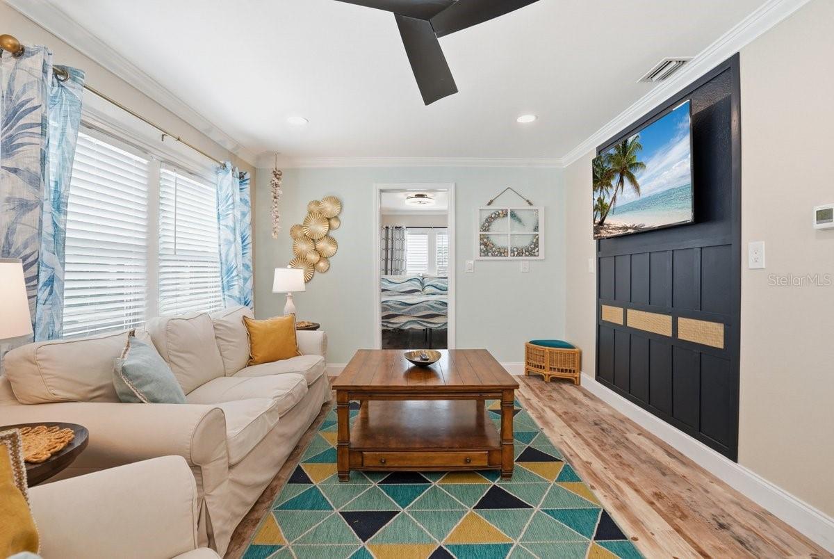 Image 5 of 32 For 118 92nd Avenue