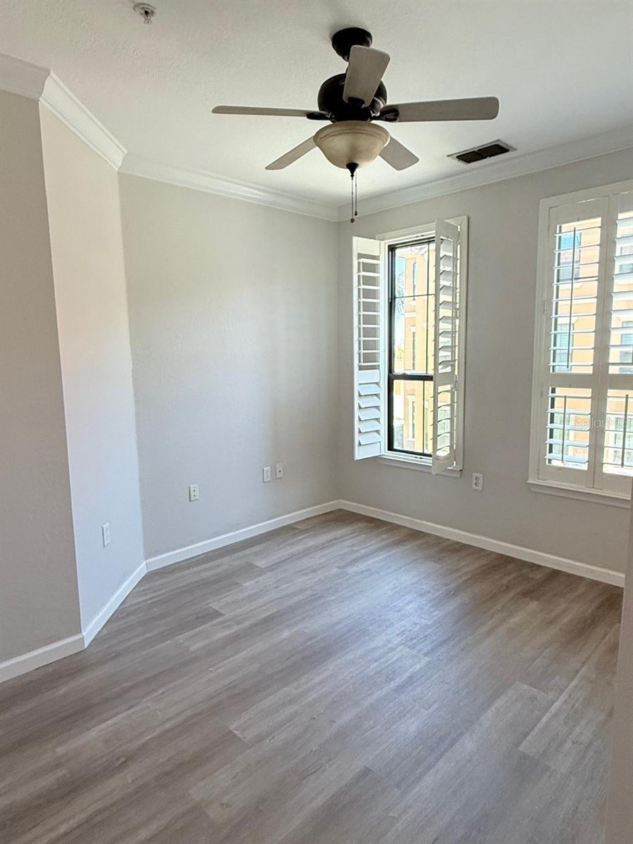 Image 12 of 37 For 2725 Via Cipriani  722a