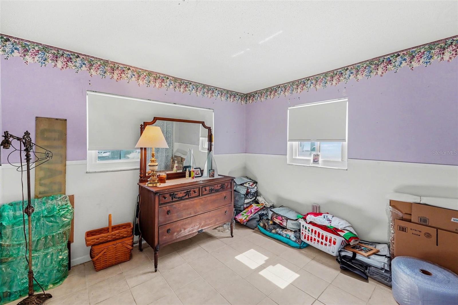 Image 8 of 11 For 5045 Lily Street N