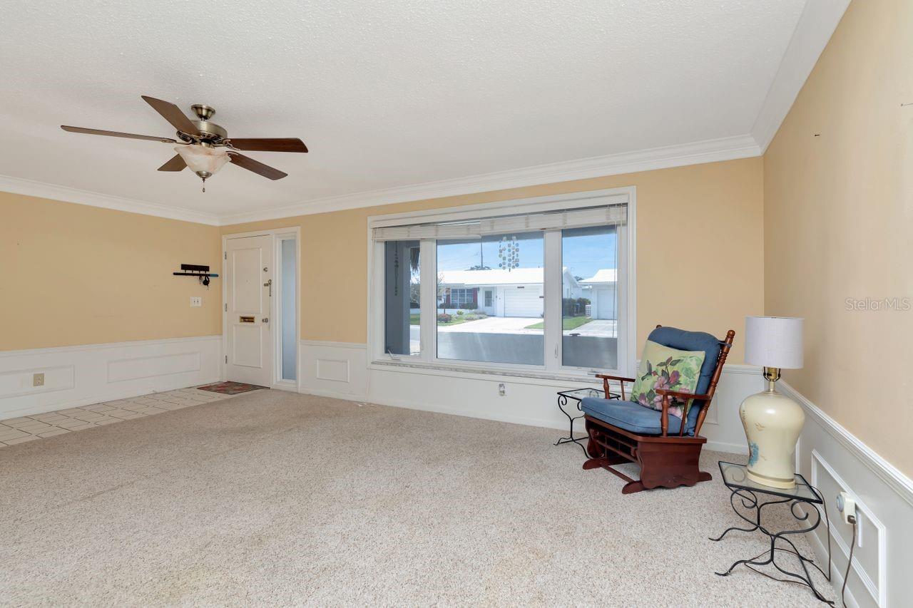 Image 11 of 49 For 10153 44th Street N 2