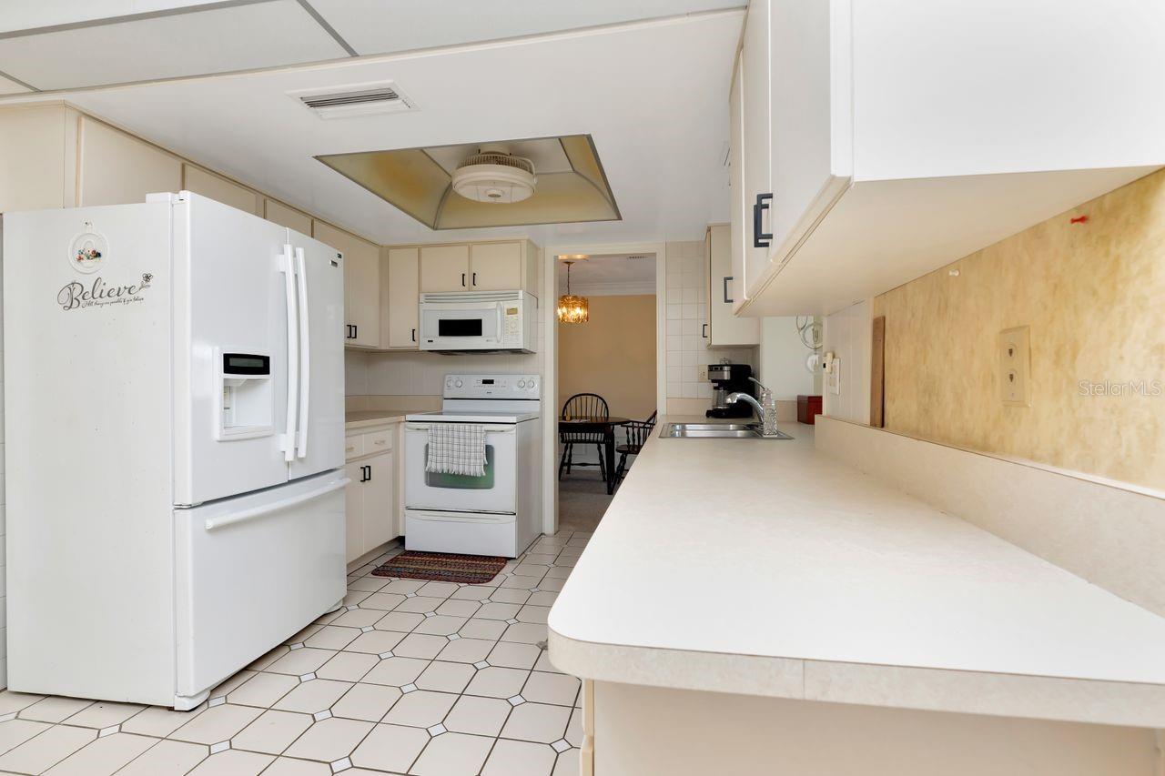 Image 18 of 49 For 10153 44th Street N 2