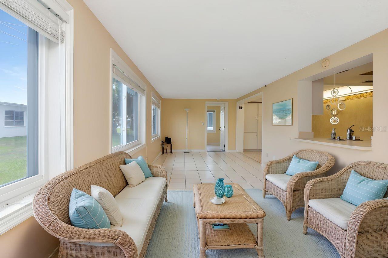 Image 28 of 49 For 10153 44th Street N 2