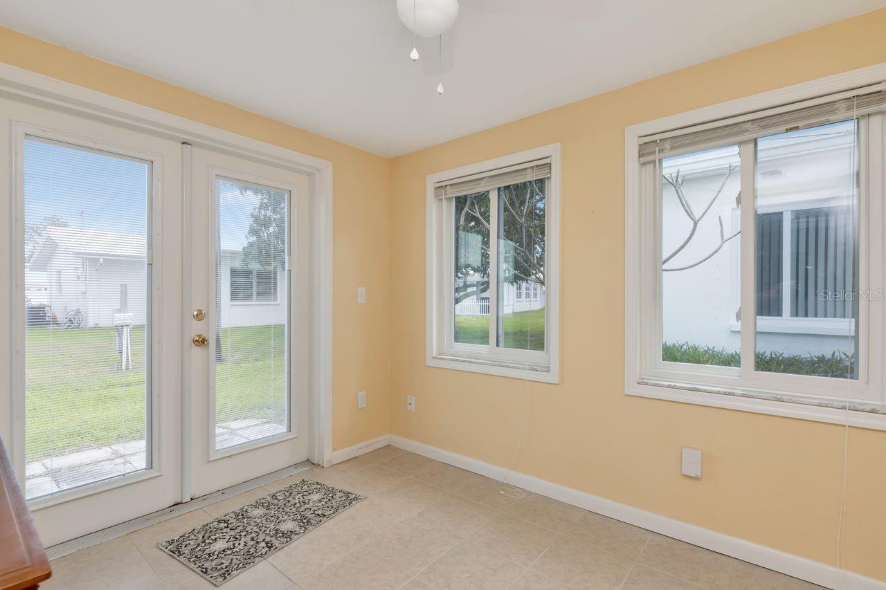 Image 31 of 49 For 10153 44th Street N 2