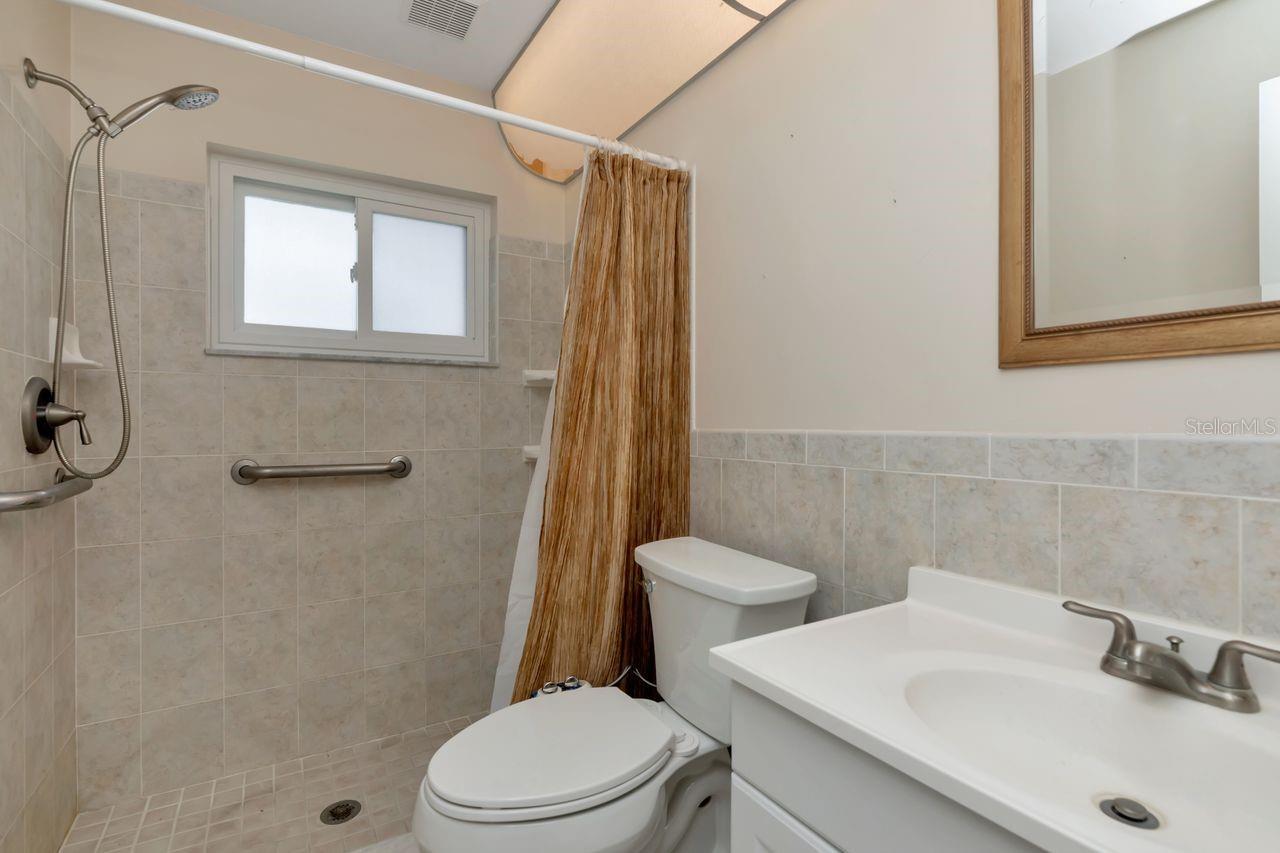 Image 42 of 49 For 10153 44th Street N 2