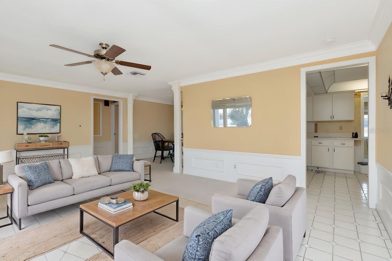 Image 9 of 49 For 10153 44th Street N 2