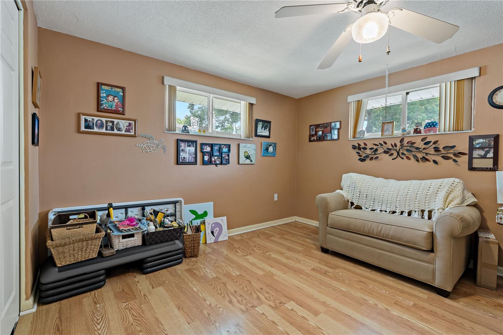 Listing photo id 22 for 7924 Datura Ln.