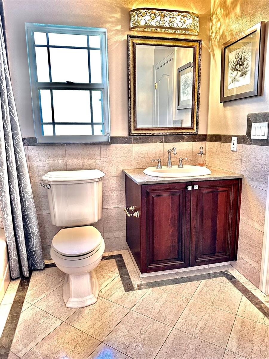 Image 19 of 25 For 3610 11th Avenue N