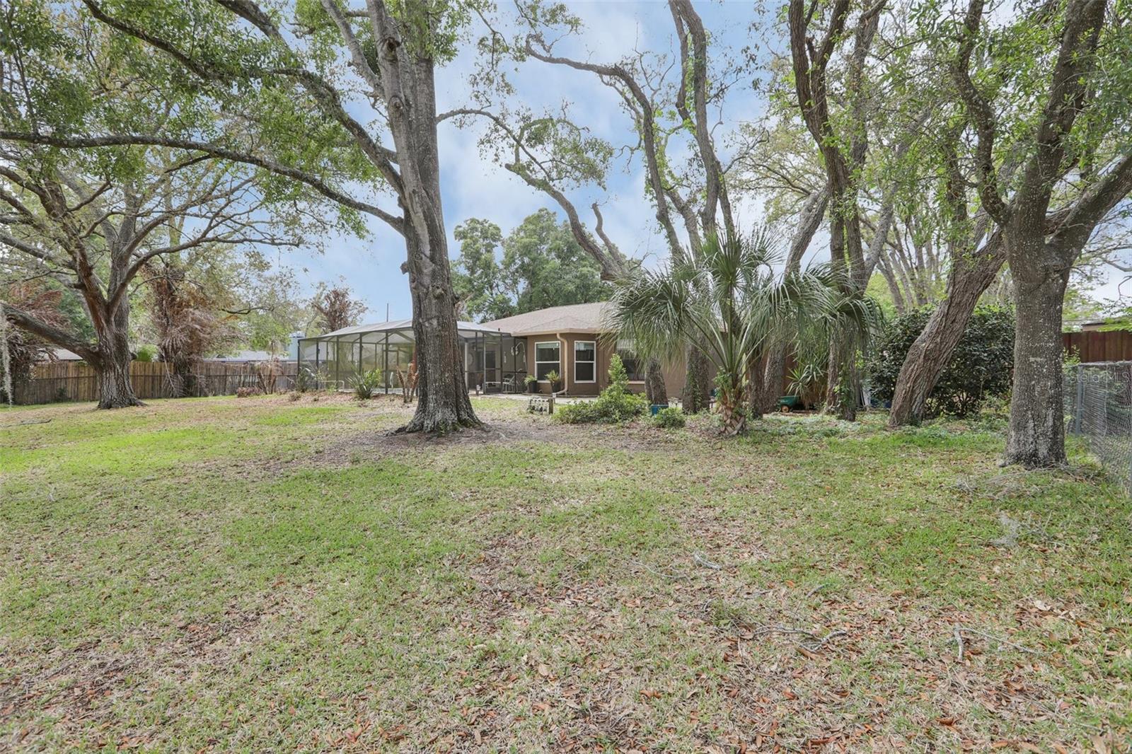 Image 28 of 28 For 366 Leafy Way Ave