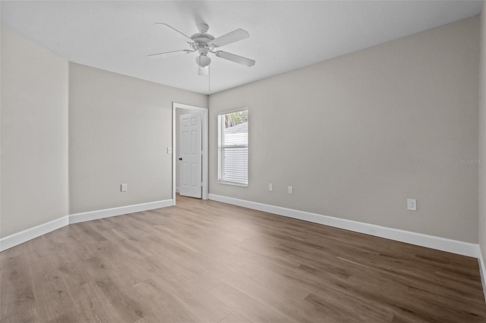 Image 29 of 40 For 3617 Treeline Drive