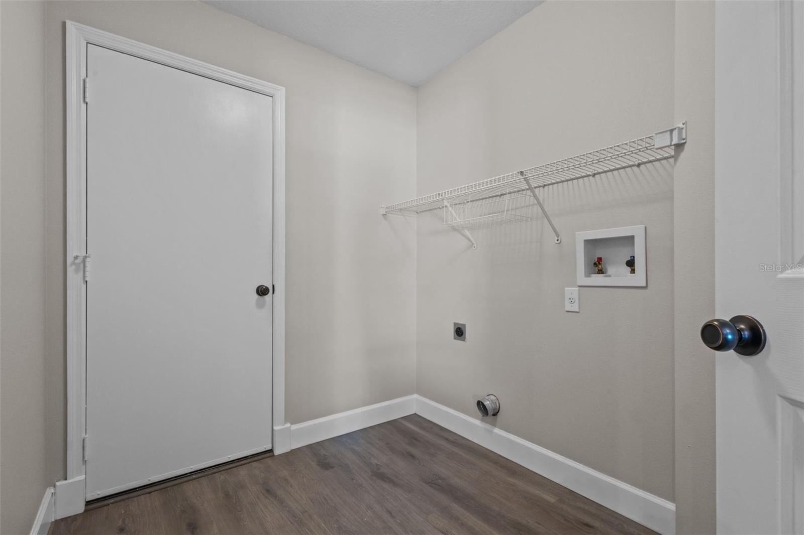 Image 34 of 40 For 3617 Treeline Drive