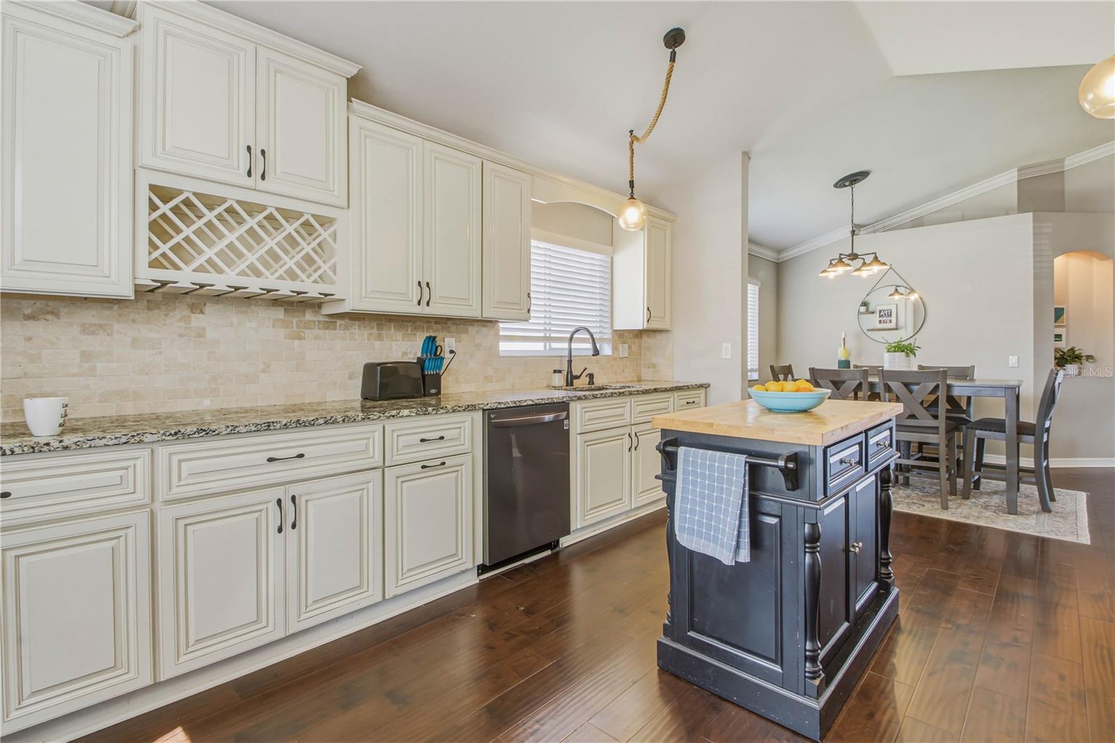 Image 14 of 44 For 10215 Charleston Corner Road