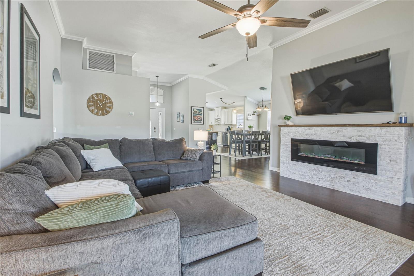 Image 5 of 44 For 10215 Charleston Corner Road