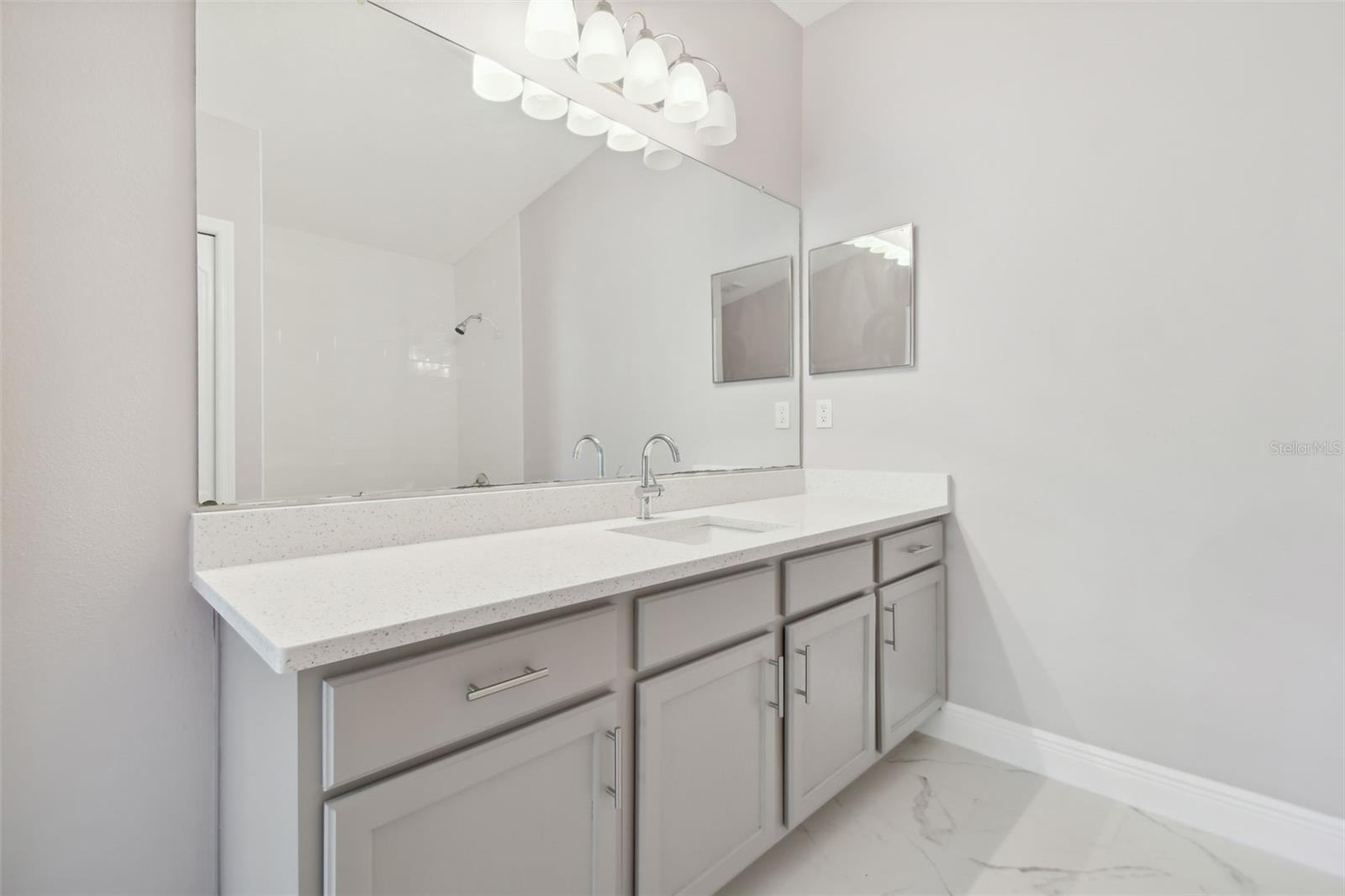 Image 20 of 40 For 3430 High Hampton Circle