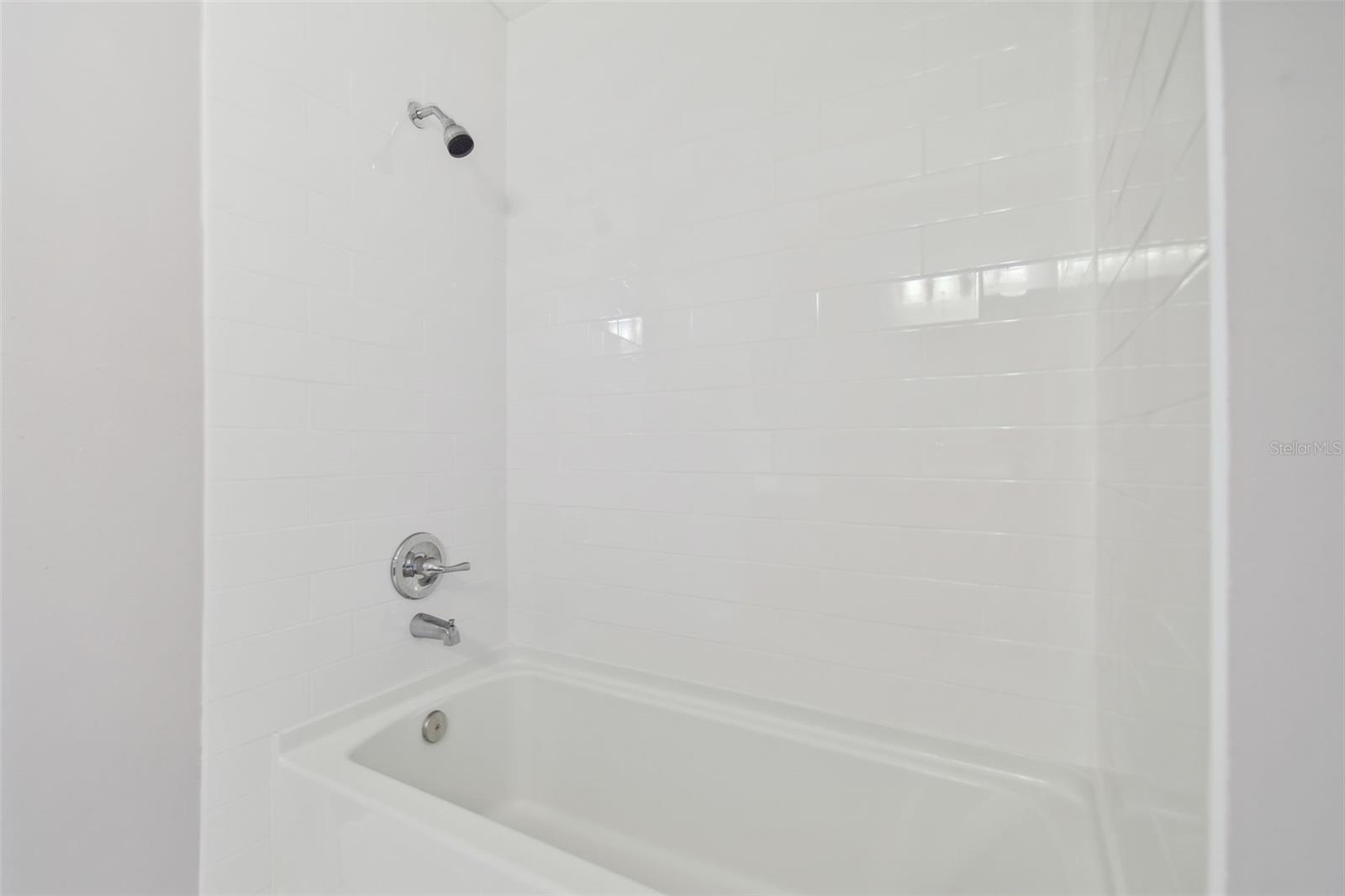 Image 24 of 40 For 3430 High Hampton Circle