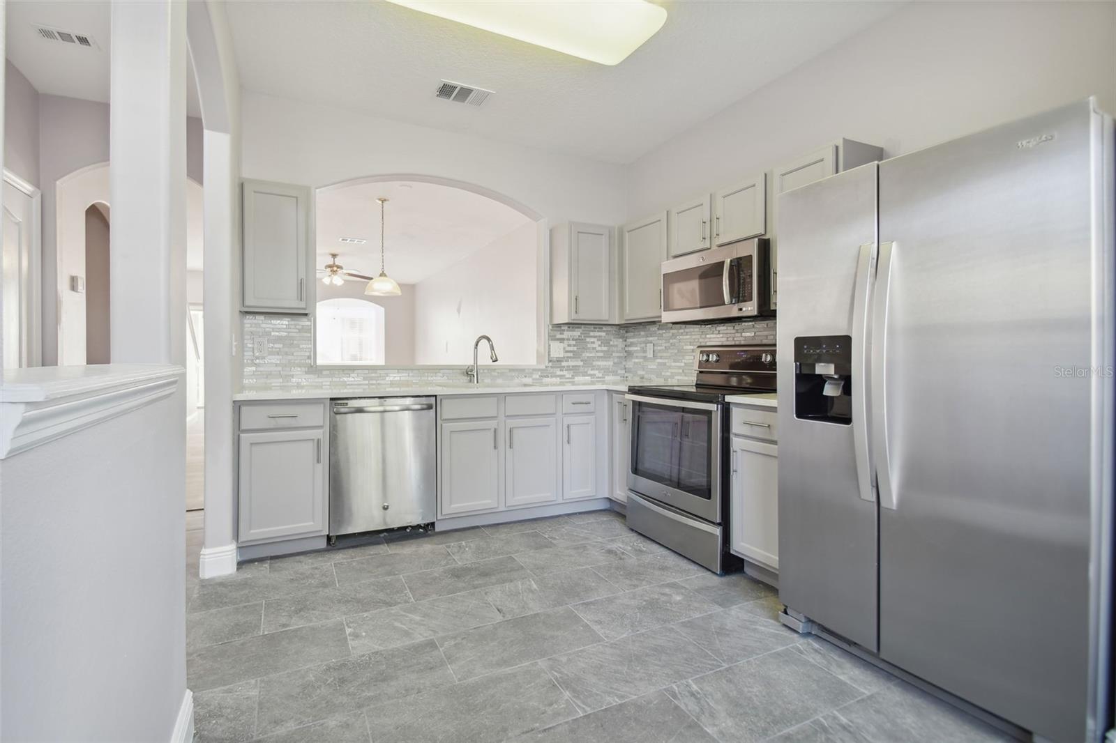 Image 5 of 40 For 3430 High Hampton Circle