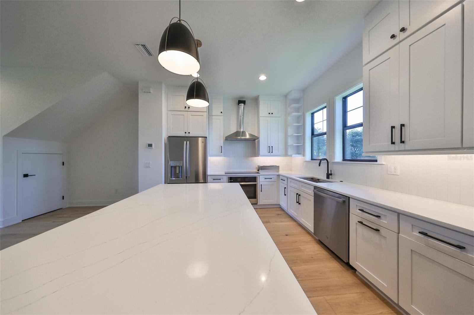 Image 4 of 12 For 4324 Gray Street 2