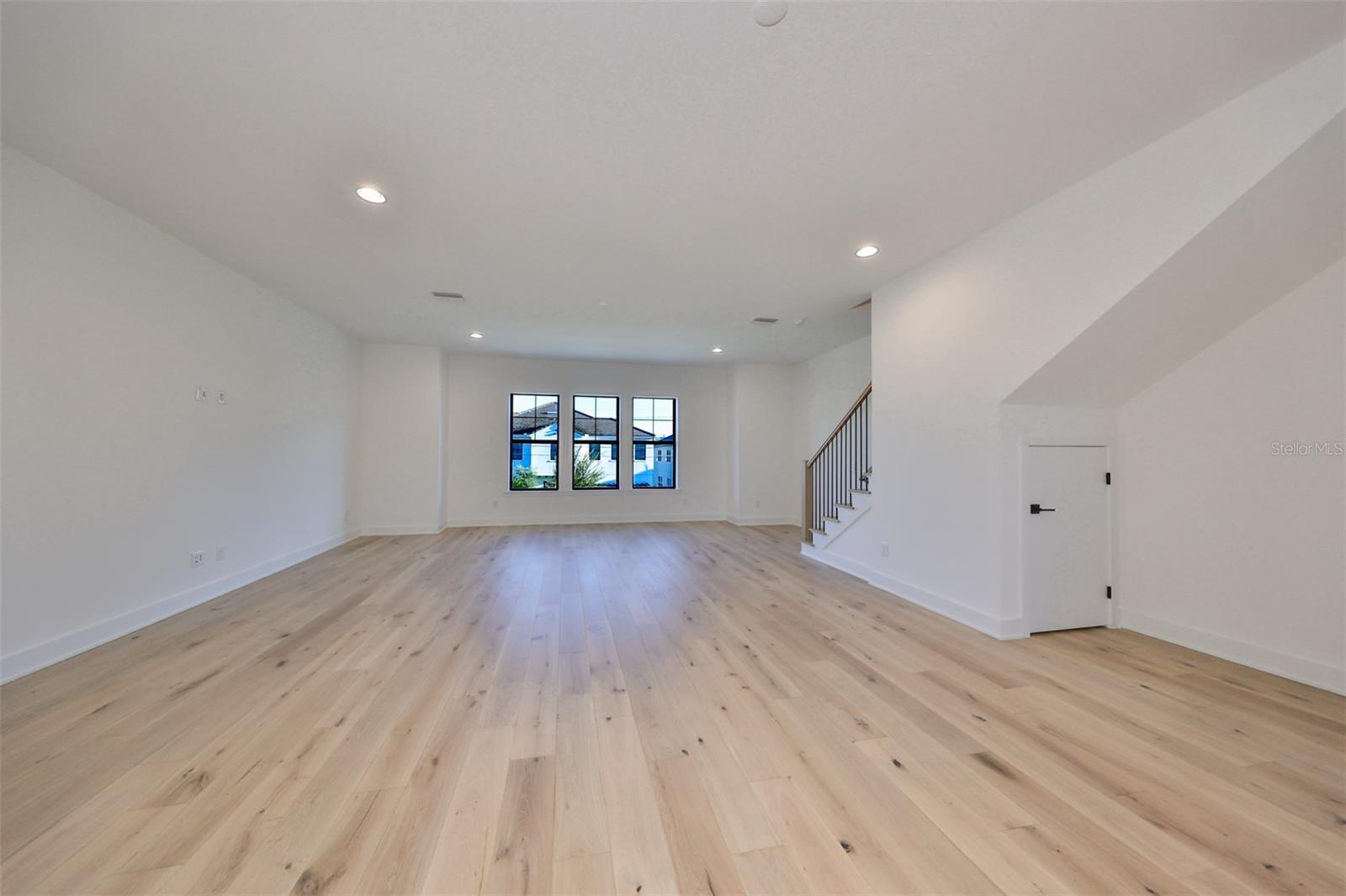 Image 7 of 12 For 4324 Gray Street 2