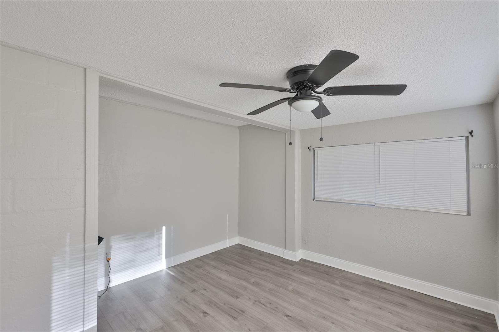 Listing photo id 18 for 4602 Courtland Street