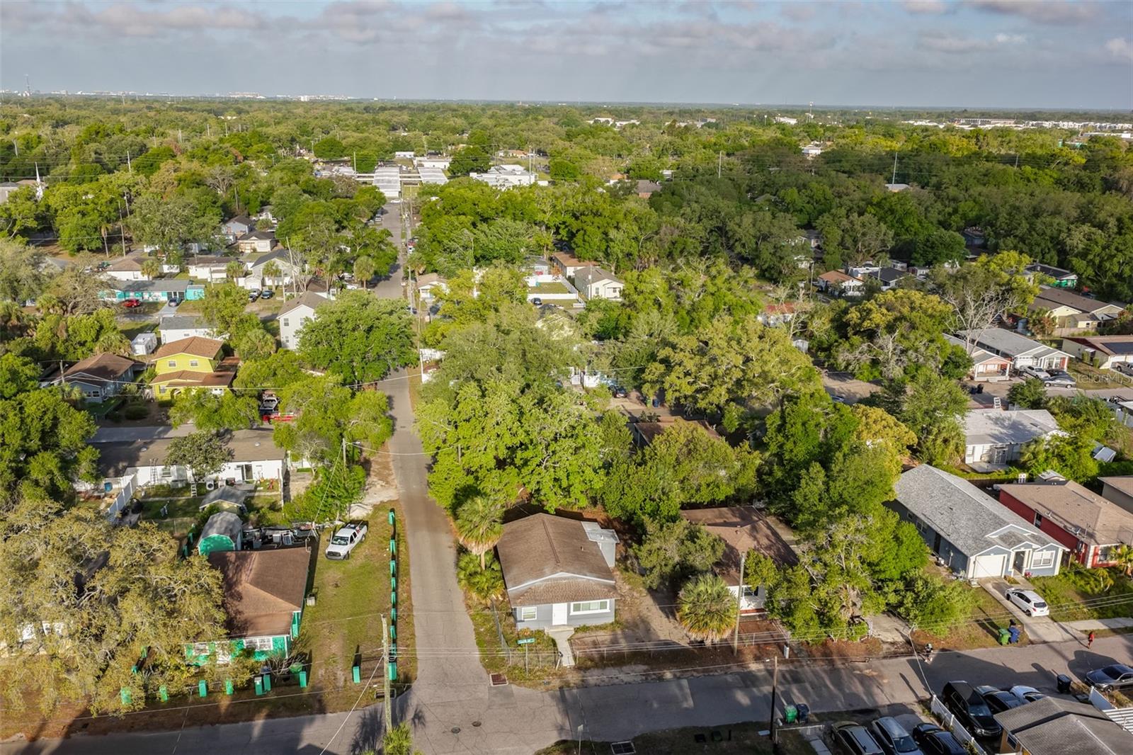 Listing photo id 28 for 4602 Courtland Street