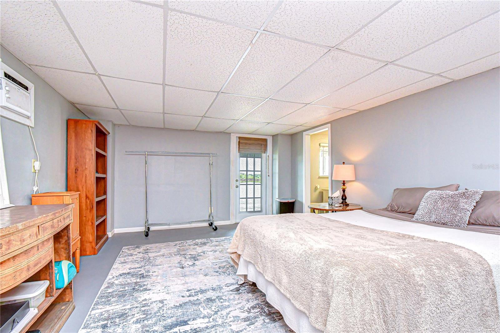 Image 22 of 32 For 1216 Brandon Lakes Avenue