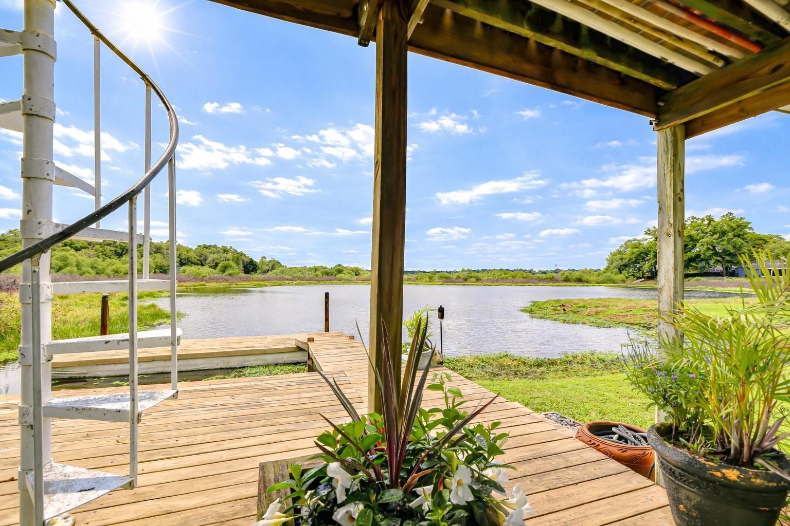 Image 23 of 32 For 1216 Brandon Lakes Avenue