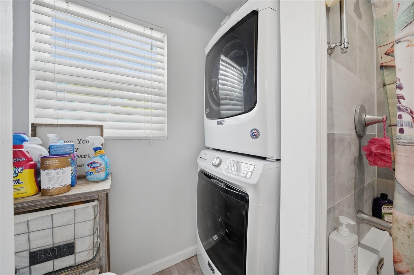 Image 16 of 43 For 15823 Redington Drive