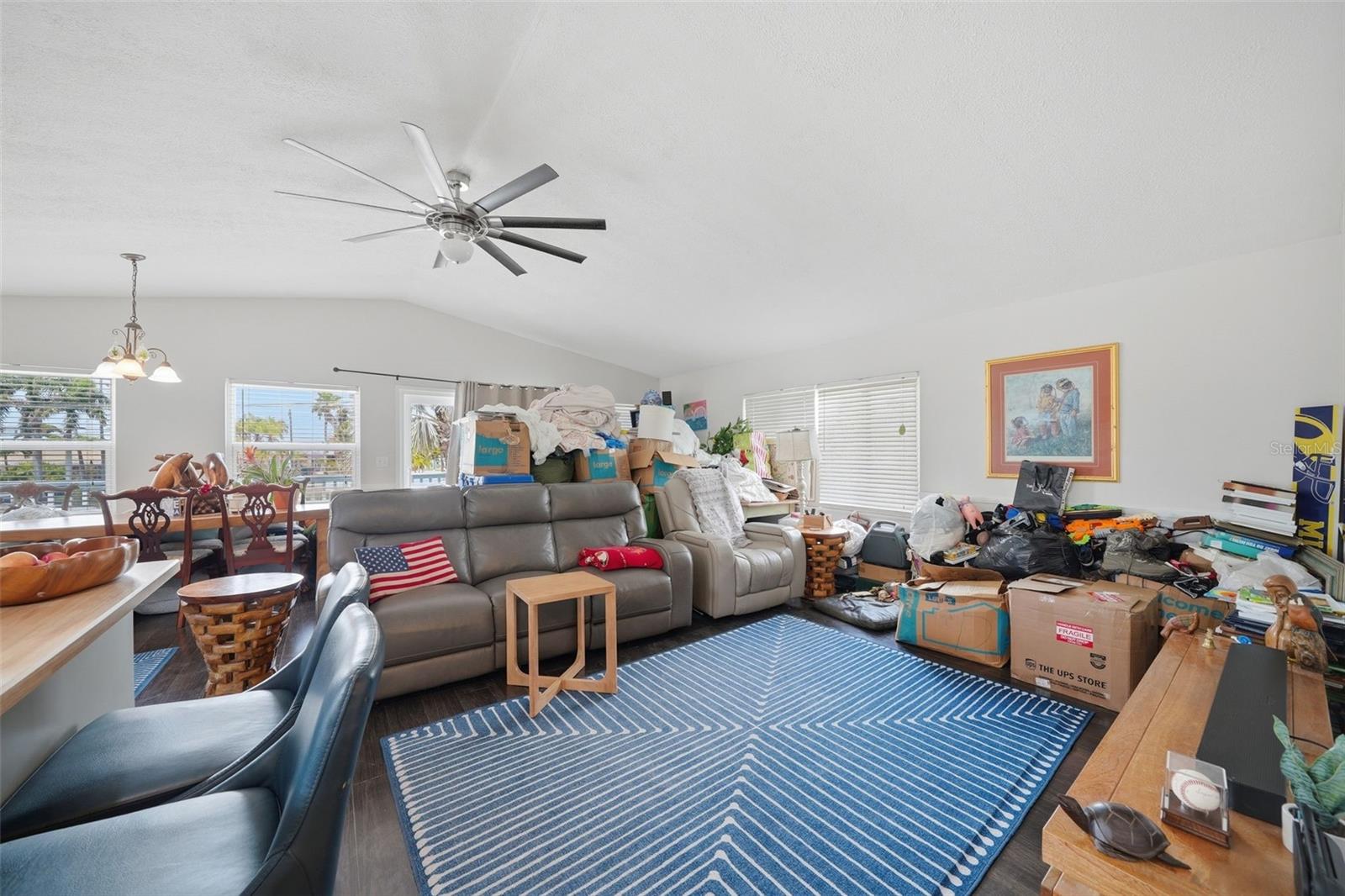 Image 5 of 43 For 15823 Redington Drive